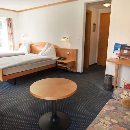 Hotel Du Glacier - The Dom Collection 3*