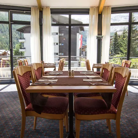 Du Glacier - The Dom Collection Hotel Saas-Fee