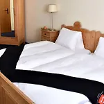 Hotel Du Glacier - The Dom Collection 3*