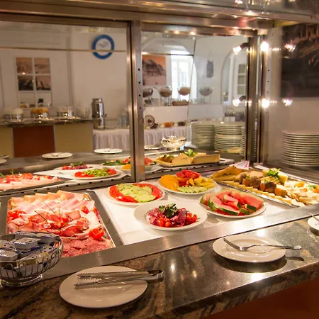 Hotel Du Glacier - The Dom Collection 3*